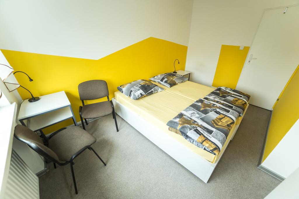 Klimczoka 6 Hostel Katowice Ngoại thất bức ảnh
