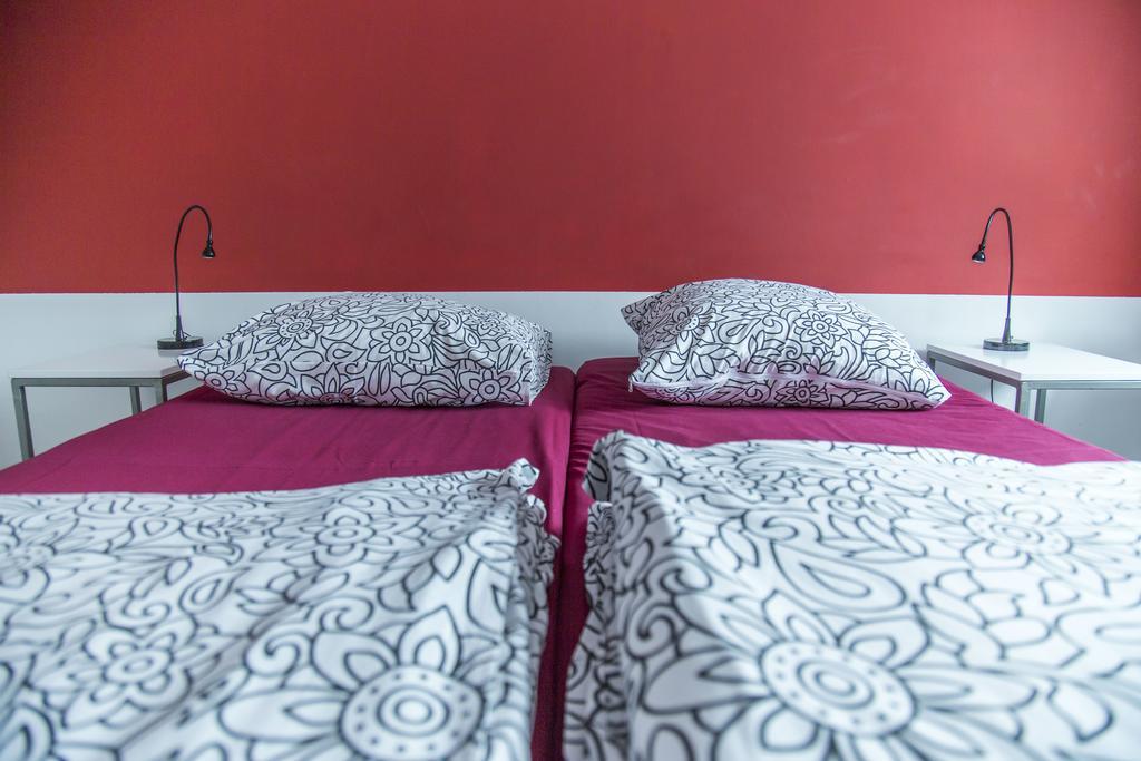 Klimczoka 6 Hostel Katowice Ngoại thất bức ảnh