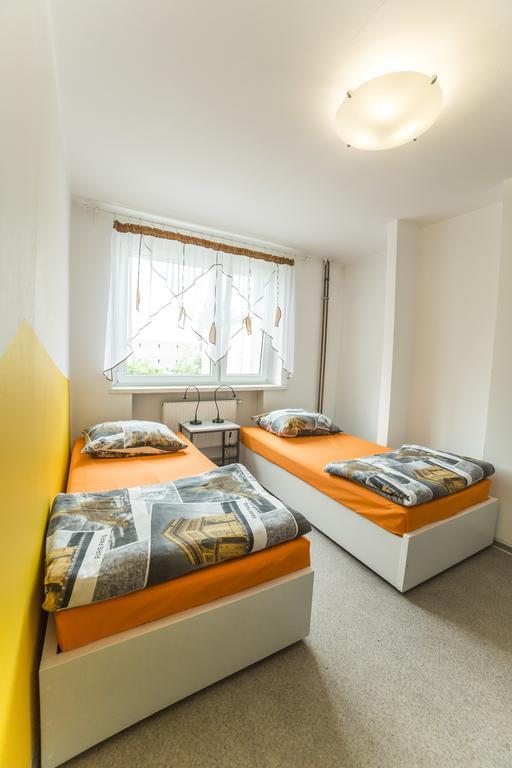 Klimczoka 6 Hostel Katowice Ngoại thất bức ảnh
