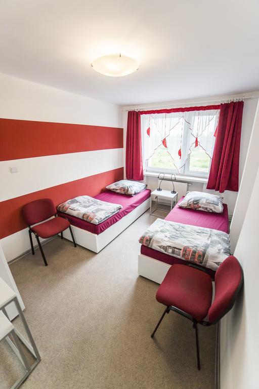 Klimczoka 6 Hostel Katowice Ngoại thất bức ảnh